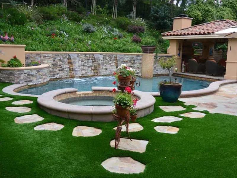 ﻿﻿Landscaping